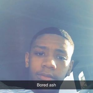 Meet your Posher, Paris